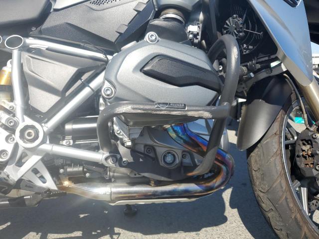 WB10A1105DZ183105 - 2013 BMW R1200 GS SILVER photo 9