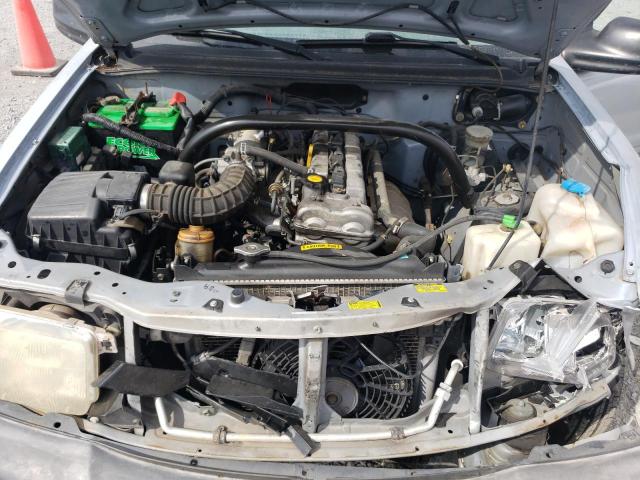 2CNBE13C3Y6921200 - 2000 CHEVROLET TRACKER SILVER photo 11