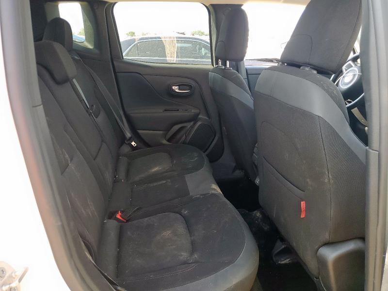 ZACNJDC15MPN28581 - 2021 JEEP RENEGADE TRAILHAWK WHITE photo 11