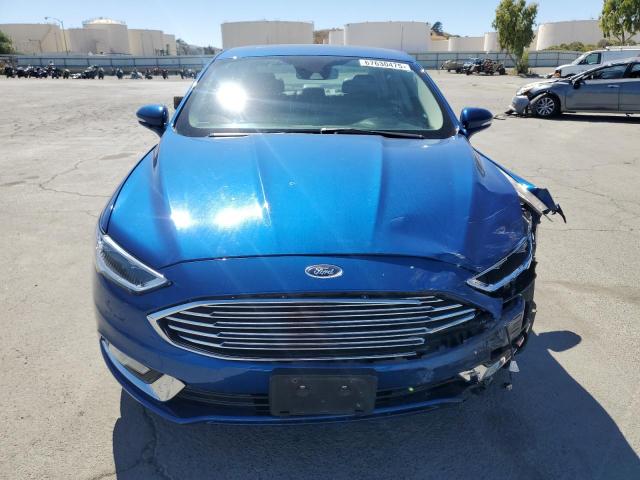 3FA6P0SU0HR354608 - 2017 FORD FUSION TITANIUM PHEV ლურჯი ფოტო 5