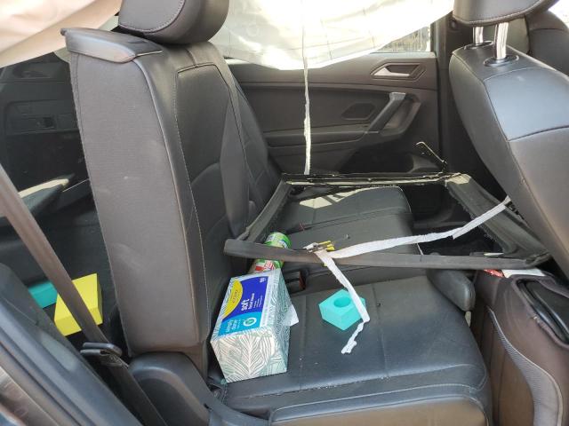 3VV3B7AX3LM147783 - 2020 VOLKSWAGEN TIGUAN SE Grafit foto 11