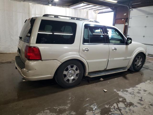 5LMFU28555LJ19347 - 2005 LINCOLN NAVIGATOR WHITE photo 3