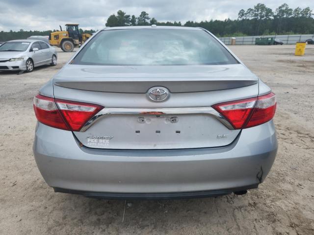 4T1BF1FK2HU338683 - 2017 TOYOTA CAMRY LE SILVER photo 6