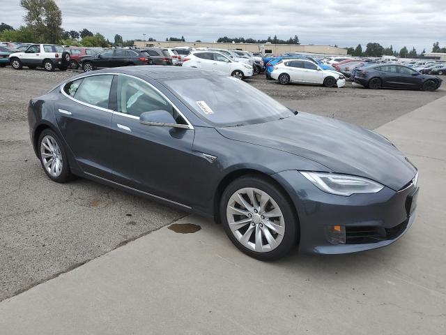 5YJSA1E16GF144760 - 2016 TESLA MODEL S GRAY photo 4