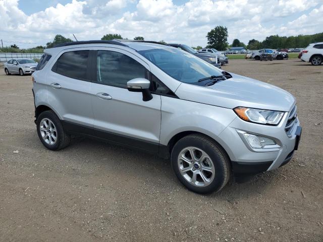 MAJ3S2GE2MC396673 - 2021 FORD ECOSPORT SE Серебристый фото 4