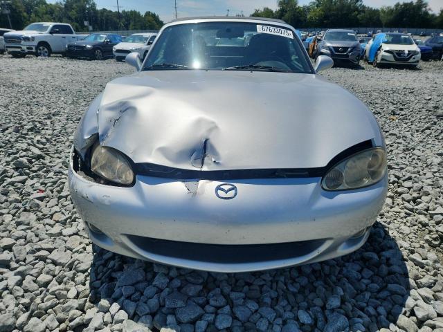 JM1NB353310211473 - 2001 MAZDA MX-5 MIATA BASE SILVER photo 5