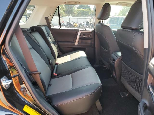 JTENU5JR6N6025330 - 2022 TOYOTA 4RUNNER SR5/SR5 PREMIUM შავი ფოტო 11