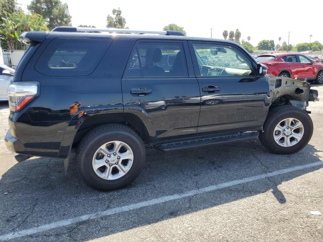 JTENU5JR6N6025330 - 2022 TOYOTA 4RUNNER SR5/SR5 PREMIUM შავი ფოტო 3