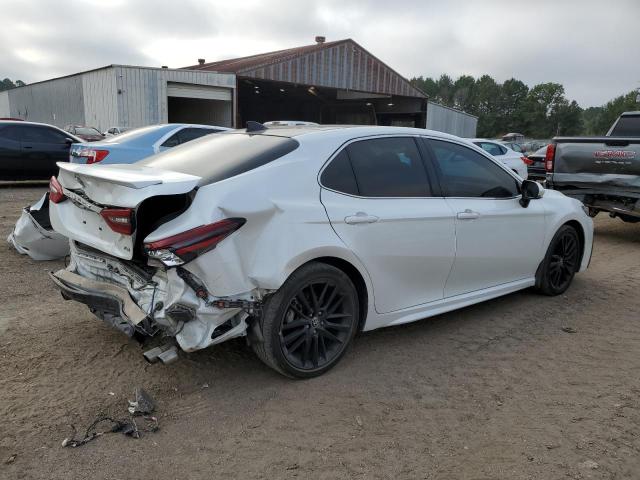 4T1K61AK2NU017486 - 2022 TOYOTA CAMRY XSE თეთრი ფოტო 3