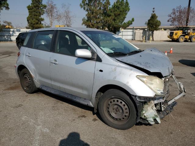 JTKKT624540049390 - 2004 TOYOTA SCION XA SILVER photo 4