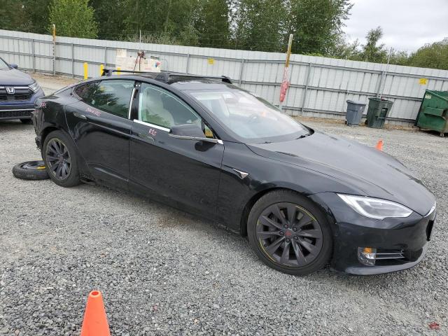 5YJSA1E29JF286939 - 2018 TESLA MODEL S Սև լուսանկար 4