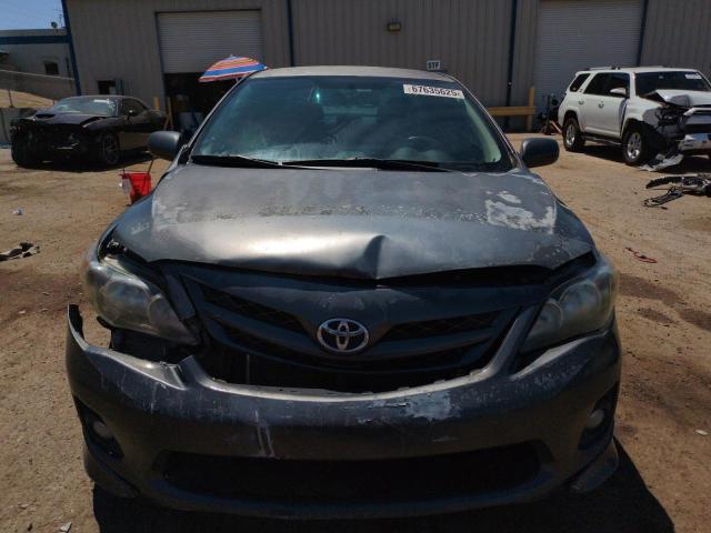 2T1BU4EE3DC980702 - 2013 TOYOTA COROLLA BASE GRAY photo 5