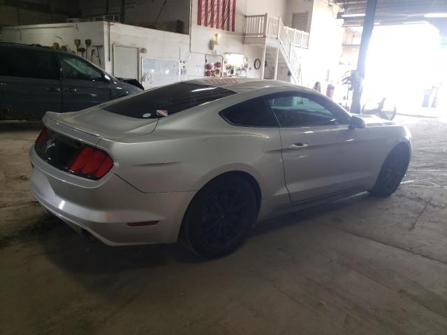 1FA6P8AM6F5427190 - 2015 FORD MUSTANG SILVER photo 3