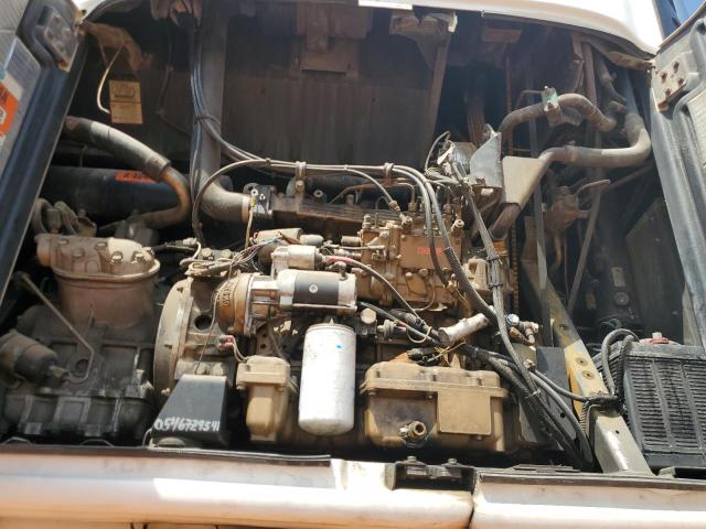 1UYVS24885U544310 - 2005 UTILITY TRAILER WHITE photo 8