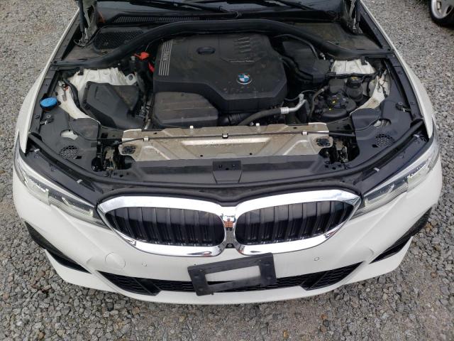 WBA5R7C56KAJ79859 - 2019 BMW 330XI WHITE photo 11
