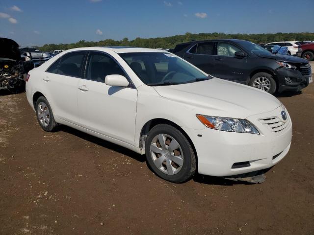 JTNBE46K973097617 - 2007 TOYOTA CAMRY LE A CE WHITE photo 4