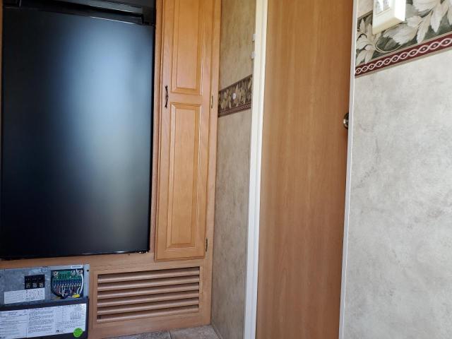 4YDT31R2277204442 - 2007 KEYSTONE HORNET WHITE photo 5