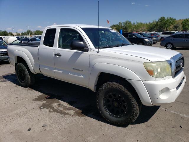 5TEUU42NX6Z296515 - 2006 TOYOTA TACOMA ACCESS CAB თეთრი ფოტო 4