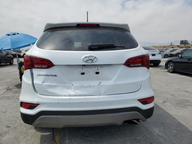 5NMZT3LB7JH076555 - 2018 HYUNDAI SANTA FE S WHITE photo 6