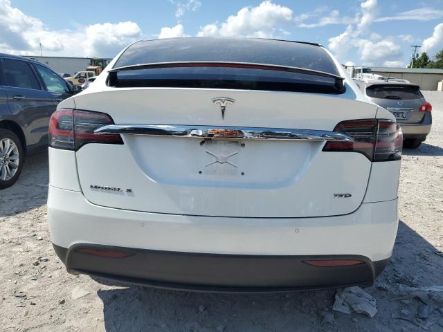 5YJXCBE28HF061119 - 2017 TESLA MODEL X WHITE photo 6