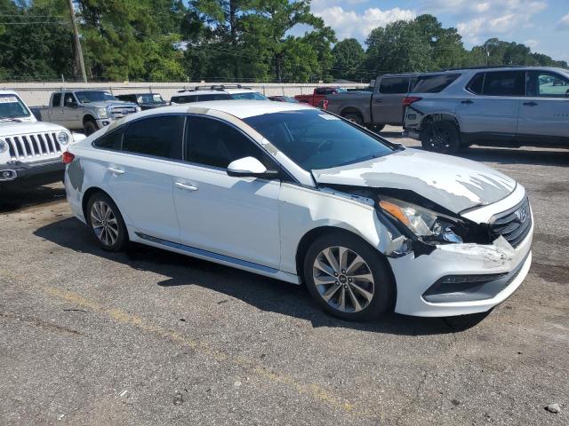 5NPE34AF2GH405345 - 2016 HYUNDAI SONATA SPORT WHITE photo 4