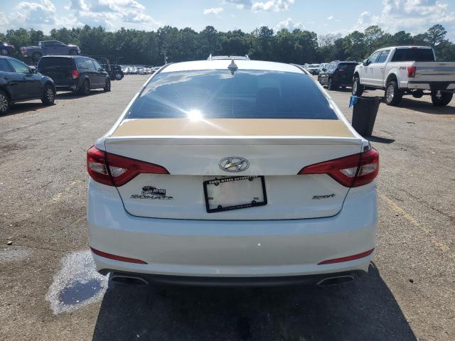 5NPE34AF2GH405345 - 2016 HYUNDAI SONATA SPORT WHITE photo 6