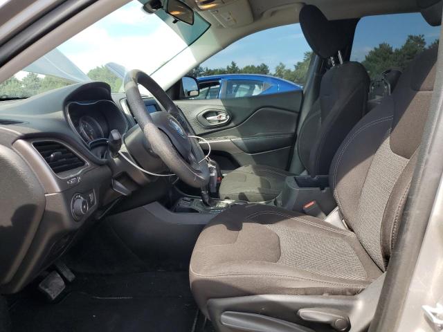 1C4PJLCB6KD327170 - 2019 JEEP CHEROKEE LATITUDE فضي صورة 7