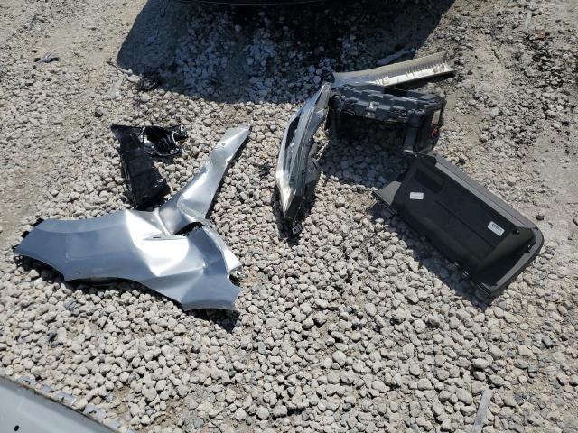 5GAEVAKW0LJ158918 - 2020 BUICK ENCLAVE ESSENCE ვერცხლისფერი ფოტო 13