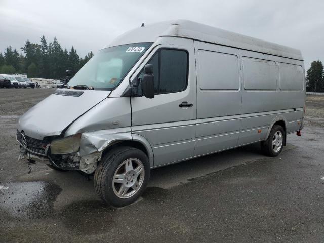 WD2PD744645579589 - 2004 SPRINTER 2500 SPRIN SILVER photo 1