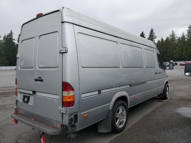 WD2PD744645579589 - 2004 SPRINTER 2500 SPRIN SILVER photo 3