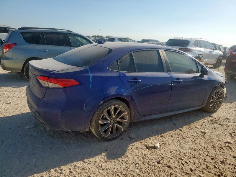 5YFS4MCE5MP088812 - 2021 TOYOTA COROLLA SE BLUE photo 3