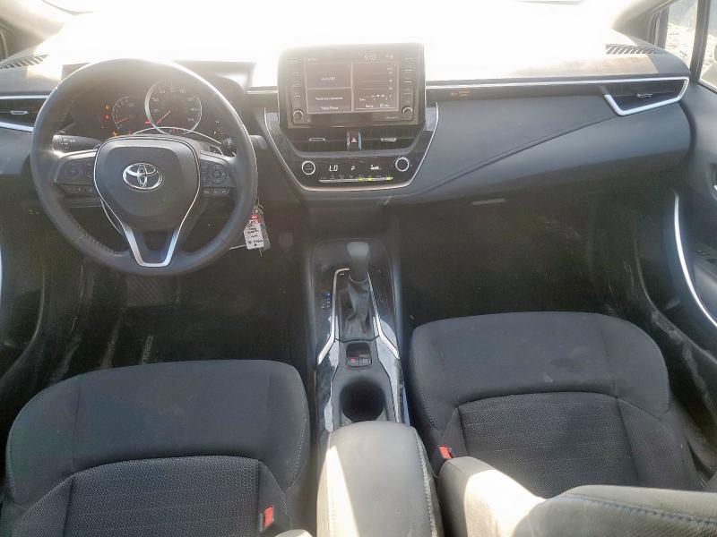 5YFS4MCE5MP088812 - 2021 TOYOTA COROLLA SE BLUE photo 8