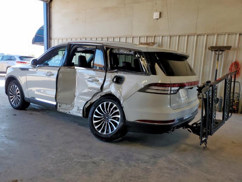 5LM5J7XC4PGL08973 - 2023 LINCOLN AVIATOR RESERVE 白色 照片 2