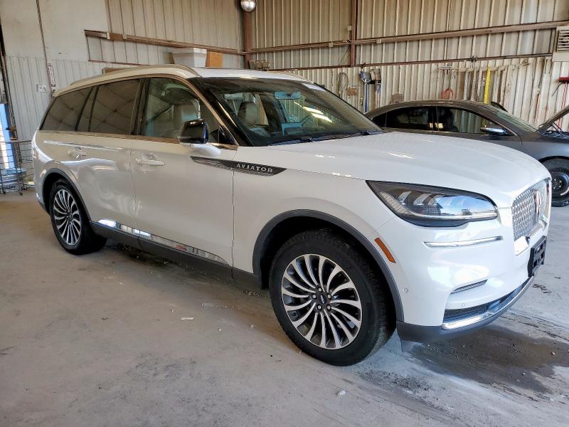 5LM5J7XC4PGL08973 - 2023 LINCOLN AVIATOR RESERVE 白色 照片 4