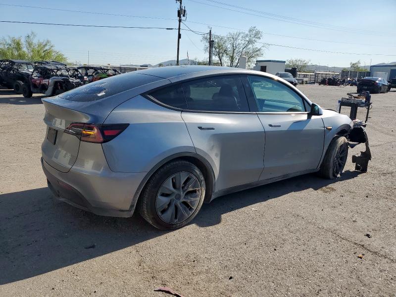 7SAYGAEE6RF099983 - 2024 TESLA MODEL Y 灰色 照片 3