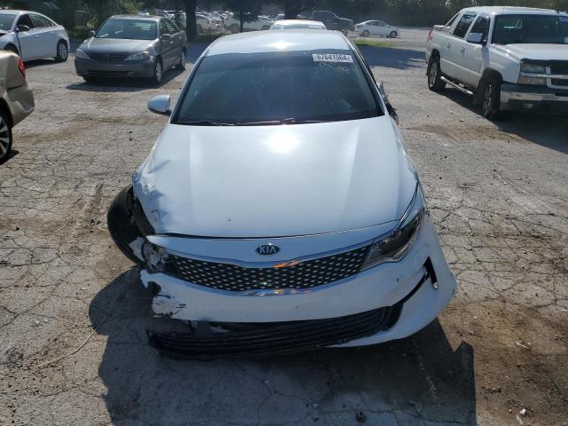 5XXGU4L33JG249764 - 2018 KIA OPTIMA EX WHITE photo 5