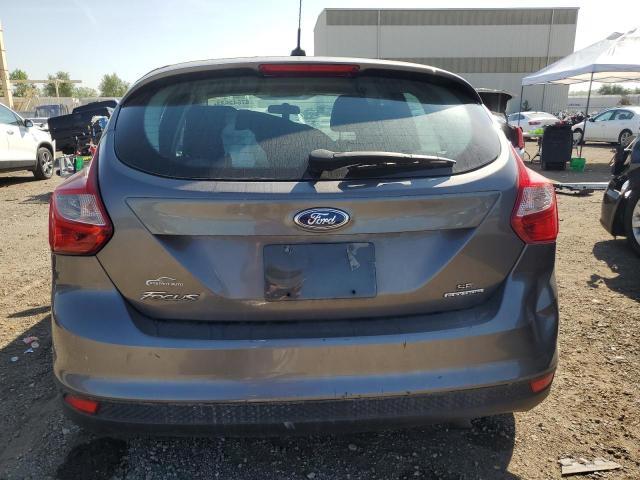 1FADP3K22DL255773 - 2013 FORD FOCUS SE CHARCOAL photo 6