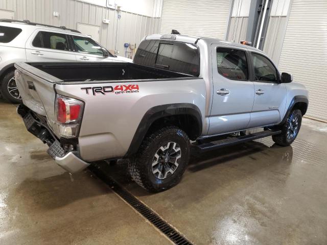 3TMCZ5AN1NM465871 - 2022 TOYOTA TACOMA DOUBLE CAB GRAY photo 3