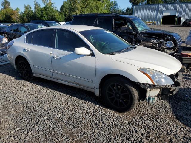 1N4AL2AP0AN566091 - 2010 NISSAN ALTIMA BASE WHITE photo 4