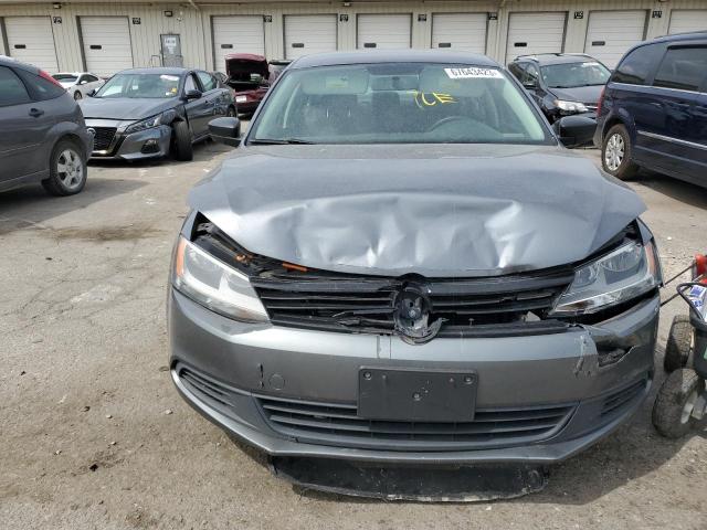 3VW1K7AJ8DM201854 - 2013 VOLKSWAGEN JETTA BASE 灰色 照片 5