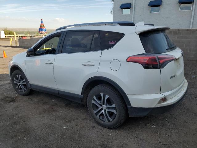 JTMZFREV3HJ115566 - 2017 TOYOTA RAV4 LE WHITE photo 2