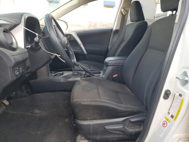 JTMZFREV3HJ115566 - 2017 TOYOTA RAV4 LE WHITE photo 7