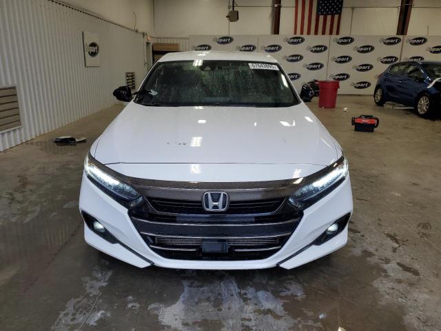 1HGCV1F30NA035162 - 2022 HONDA ACCORD SPORT WHITE photo 5