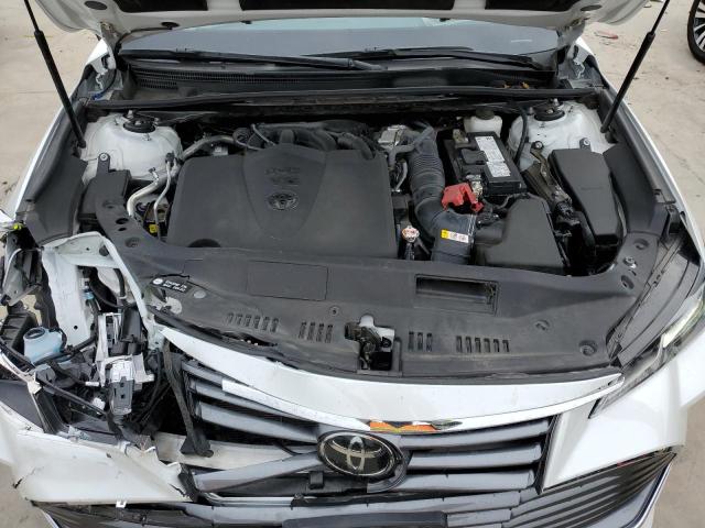 4T1CZ1FB3MU068322 - 2021 TOYOTA AVALON LIMITED WHITE photo 11