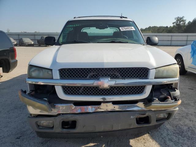 3GNEC12ZX5G123359 - 2005 CHEVROLET AVALANCHE C1500 WHITE photo 5