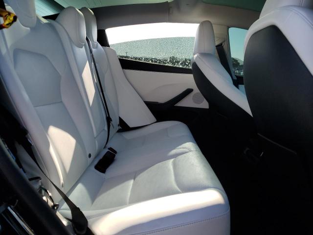 5YJ3E1EA1SF930080 - 2025 TESLA MODEL 3 BLACK photo 10