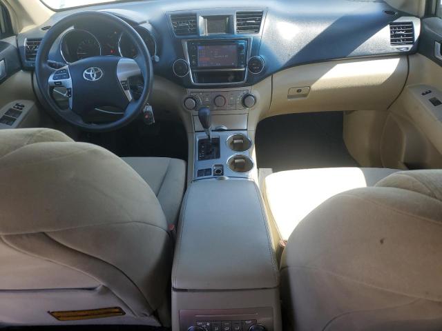 5TDZA3EH6DS037514 - 2013 TOYOTA HIGHLANDER BASE Beyaz fotoğraf 8