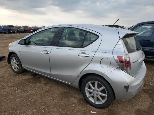 JTDKDTB31E1079427 - 2014 TOYOTA PRIUS C 银色 照片 2