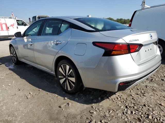 1N4BL4DV9MN368978 - 2021 NISSAN ALTIMA SV SILVER photo 2