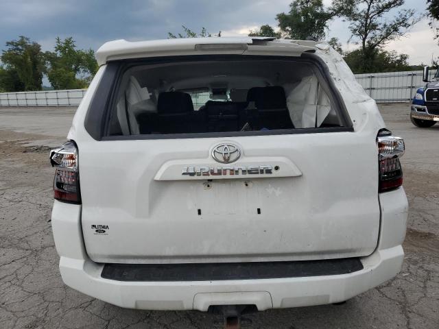 JTEBU5JR5J5485436 - 2018 TOYOTA 4RUNNER SR5/SR5 PREMIUM WHITE photo 6